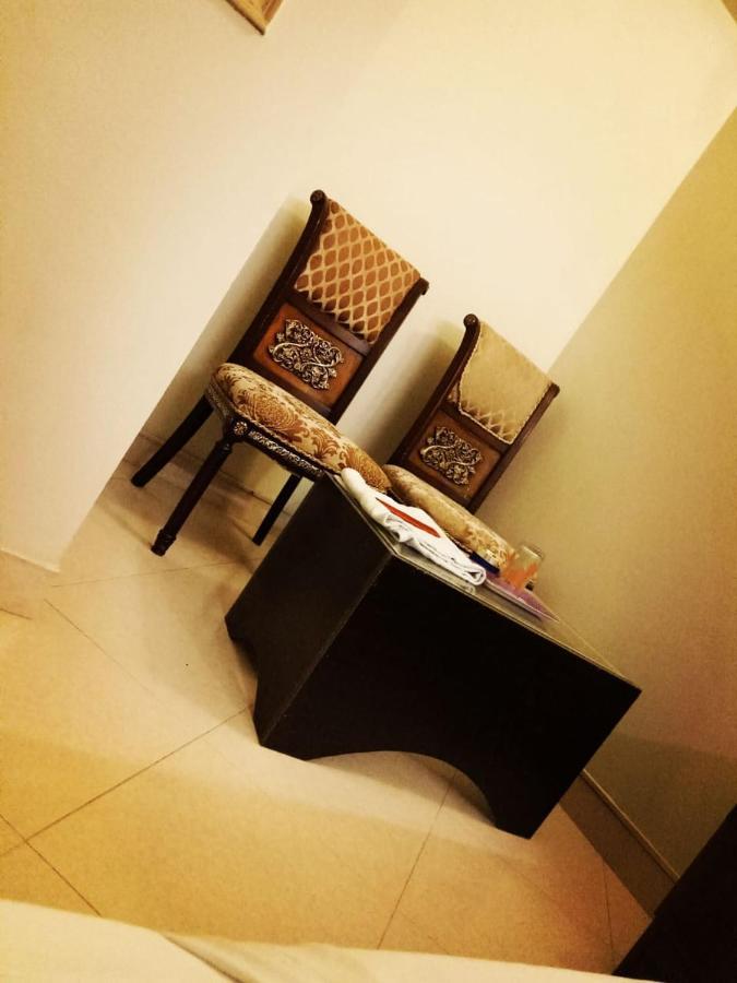 Hotel Crown Plaza, Near Karachi Airport, Darul Sehat Hospital, Dow, Agha Khan And Liaqat Hospital エクステリア 写真