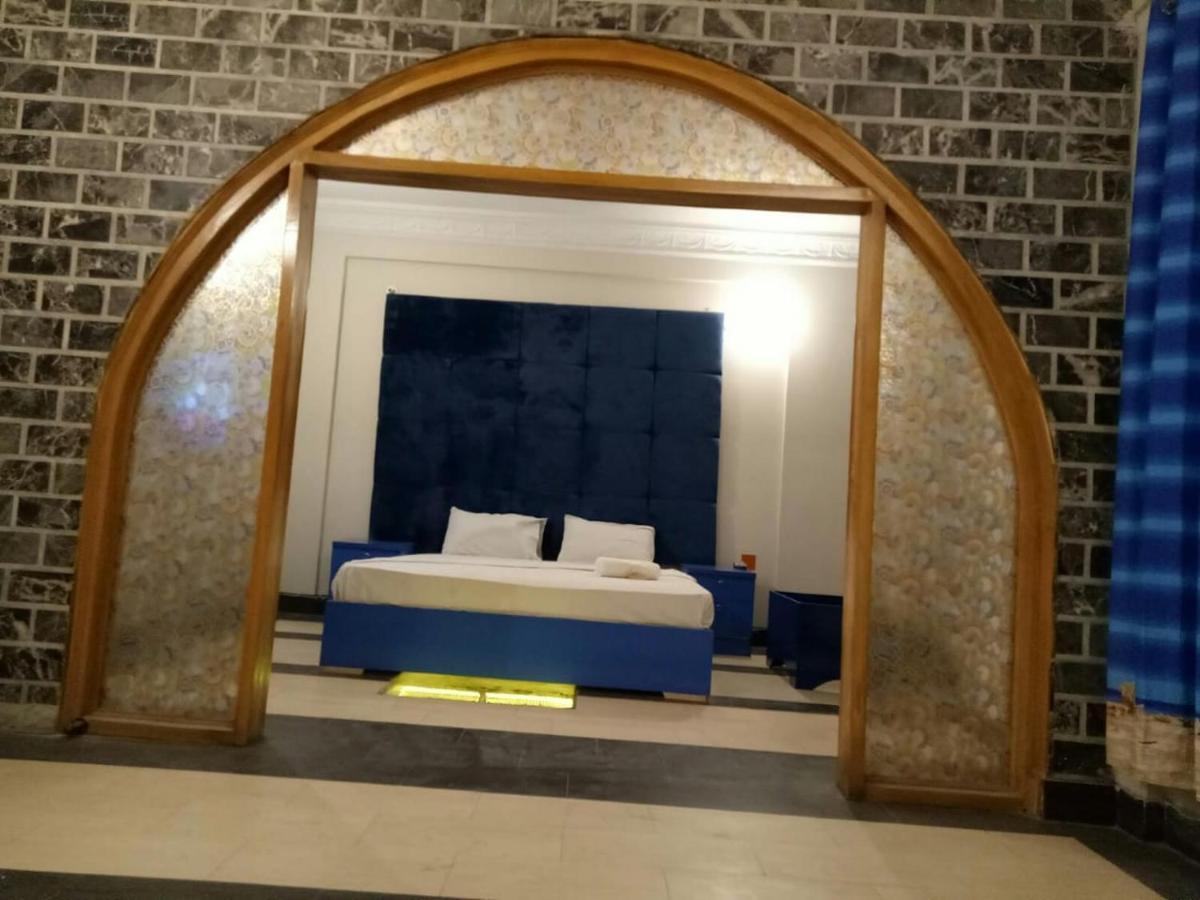 Hotel Crown Plaza, Near Karachi Airport, Darul Sehat Hospital, Dow, Agha Khan And Liaqat Hospital エクステリア 写真