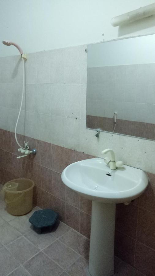 Hotel Crown Plaza, Near Karachi Airport, Darul Sehat Hospital, Dow, Agha Khan And Liaqat Hospital エクステリア 写真