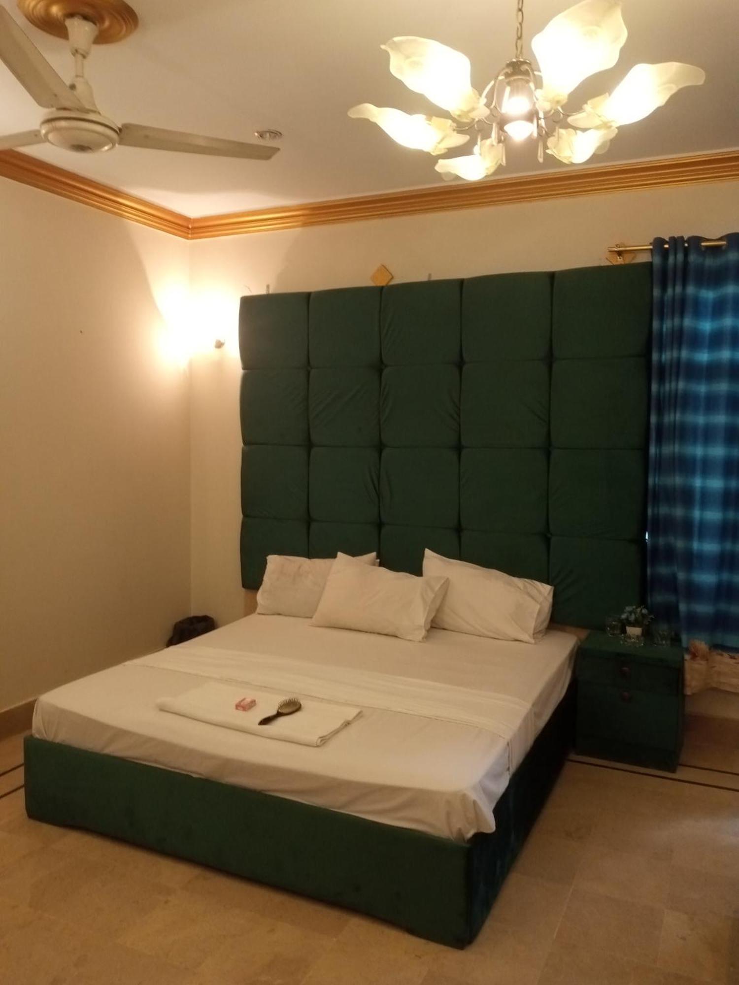 Hotel Crown Plaza, Near Karachi Airport, Darul Sehat Hospital, Dow, Agha Khan And Liaqat Hospital エクステリア 写真